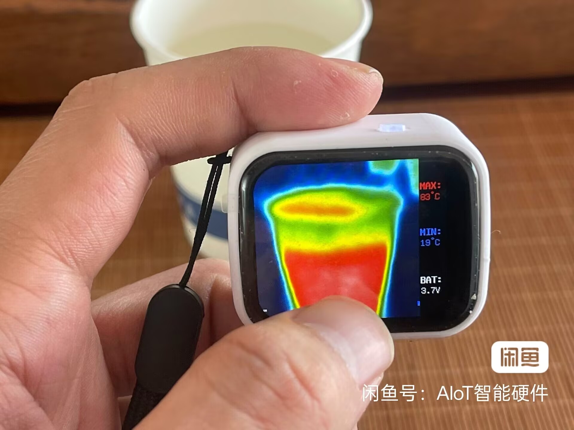320 * 240 タッチ スクリーン ミニ ポケット熱画像 - Underfloor Heating Thermal Detector のレビューと価格